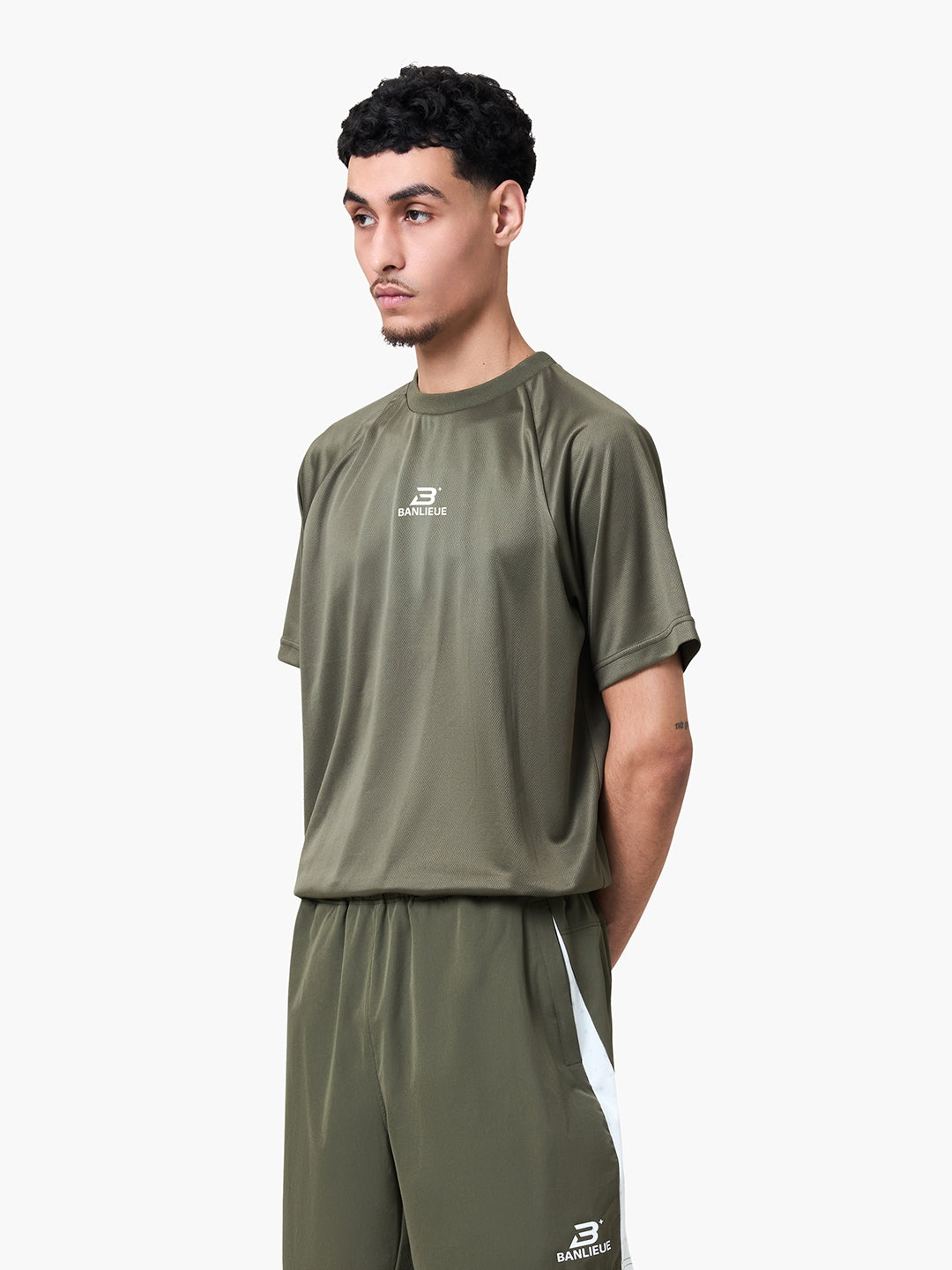PERFORMANCE T-SHIRT | OLIVE