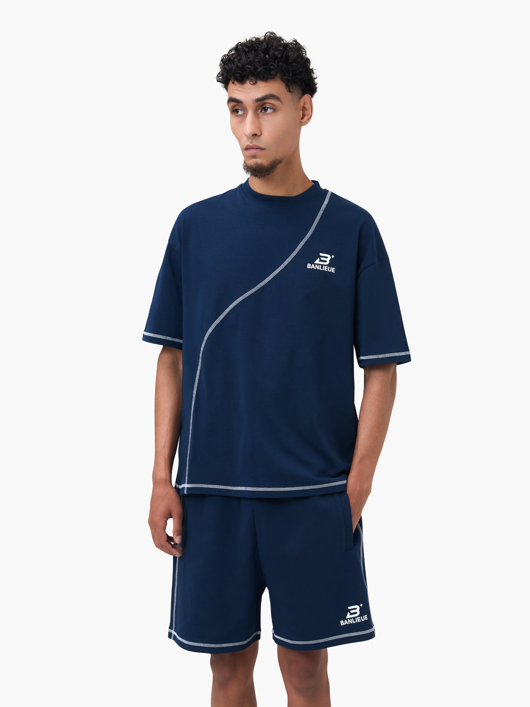 CONTRAST STITCH SHORTS | NAVY / WHITE