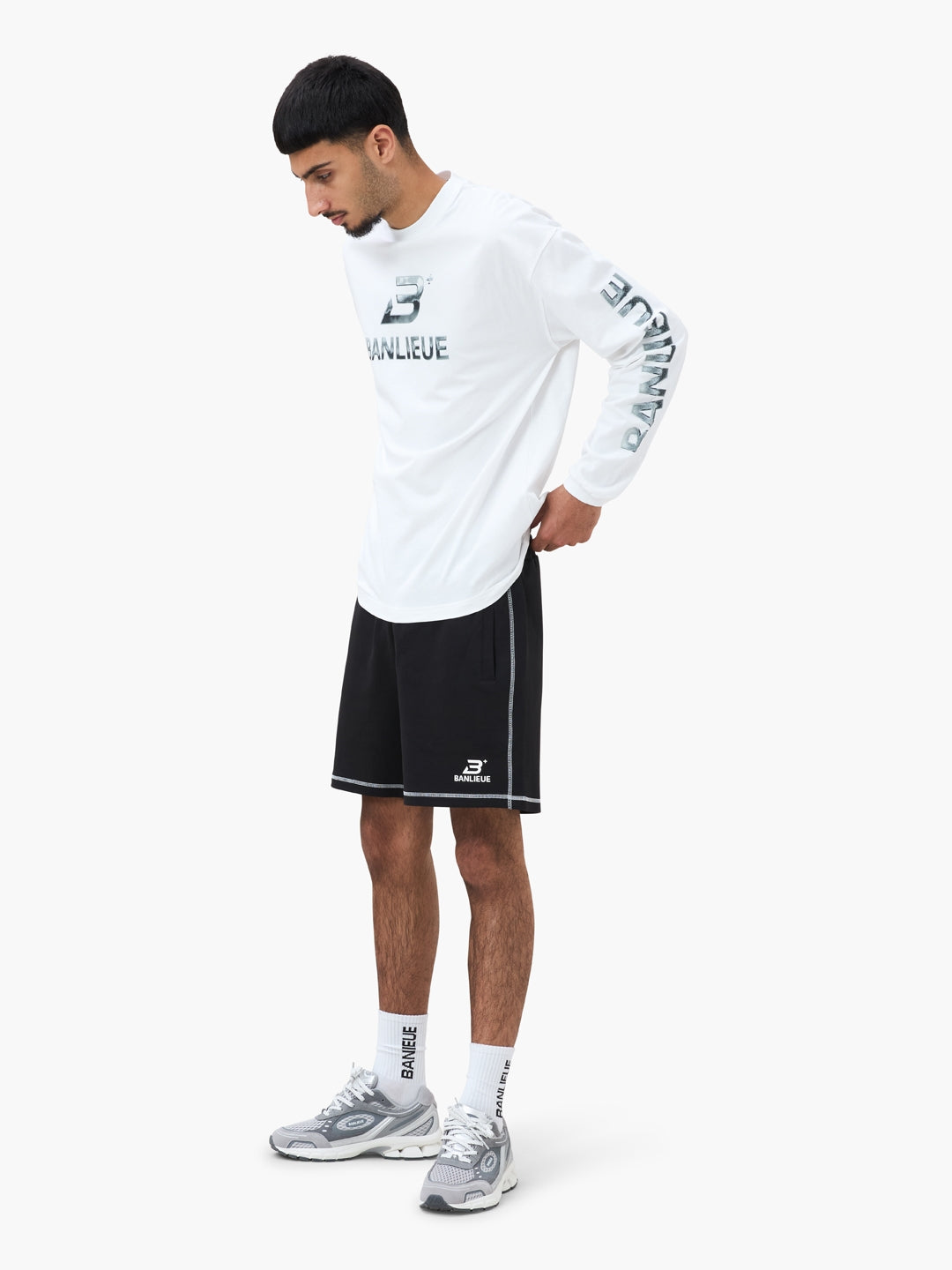 CHROME V2 LONGSLEEVE | WHITE