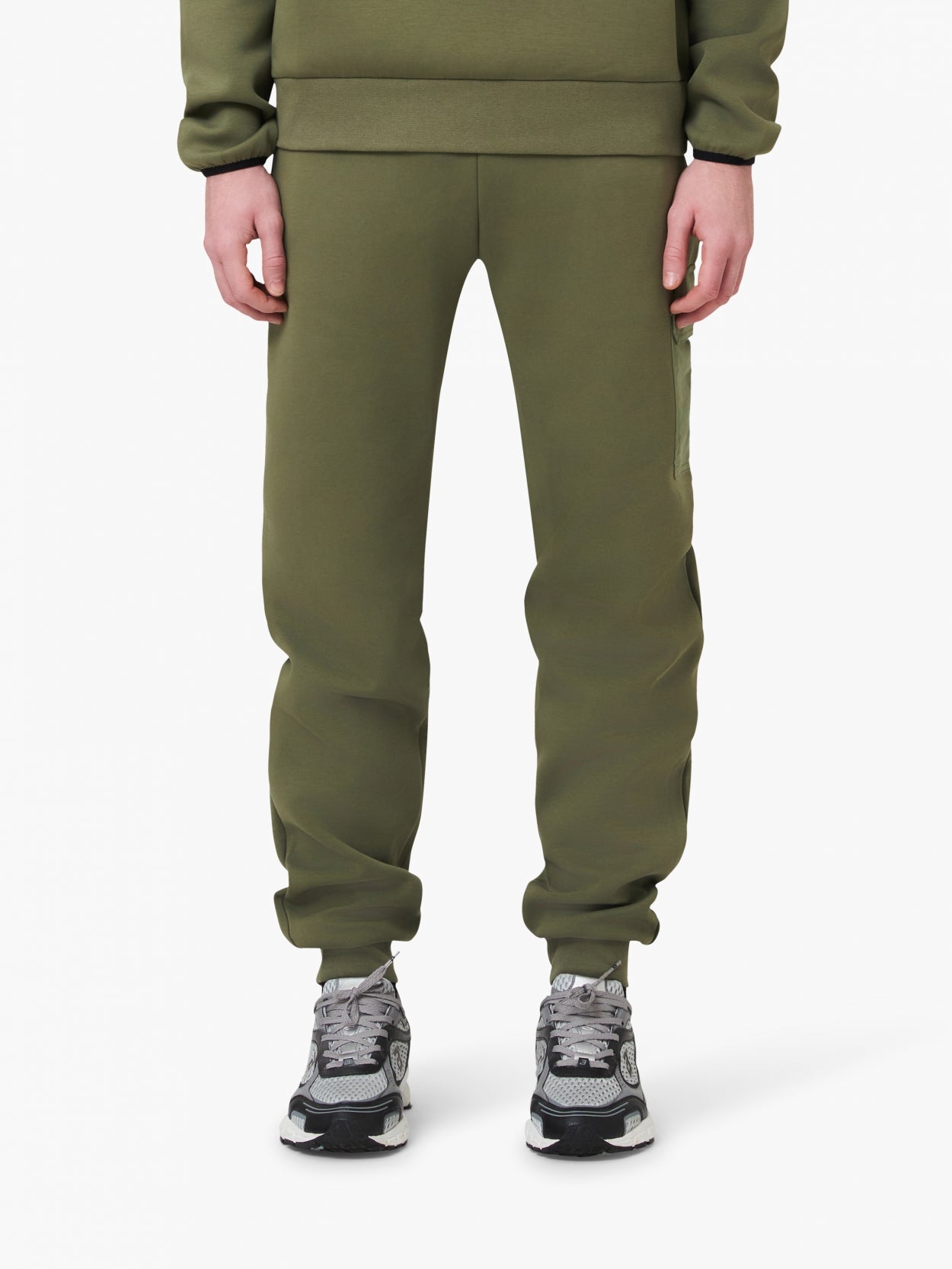 3D TECH TRACKPANTS | NARDO GREEN