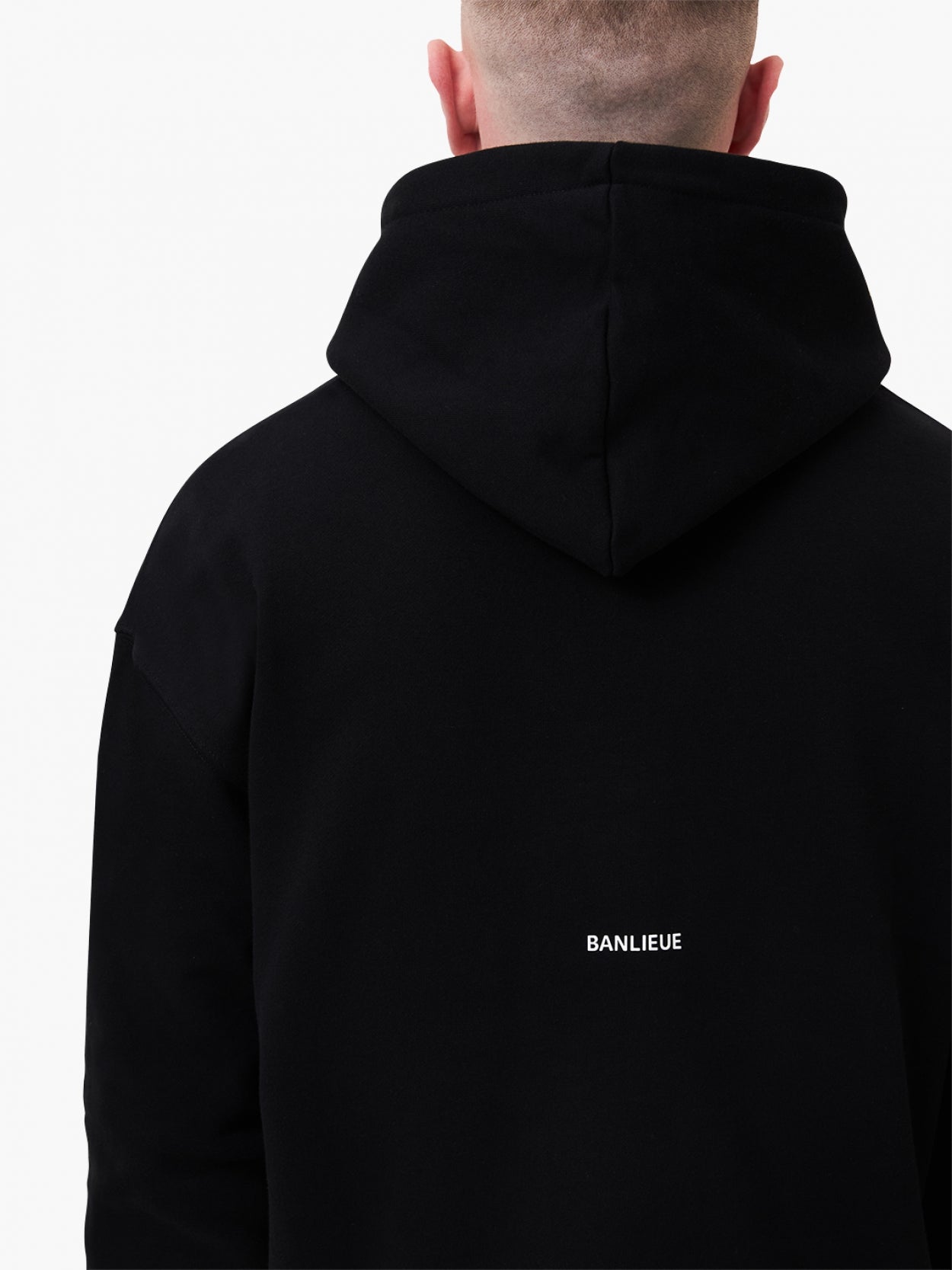 CREST HOODIE | BLACK