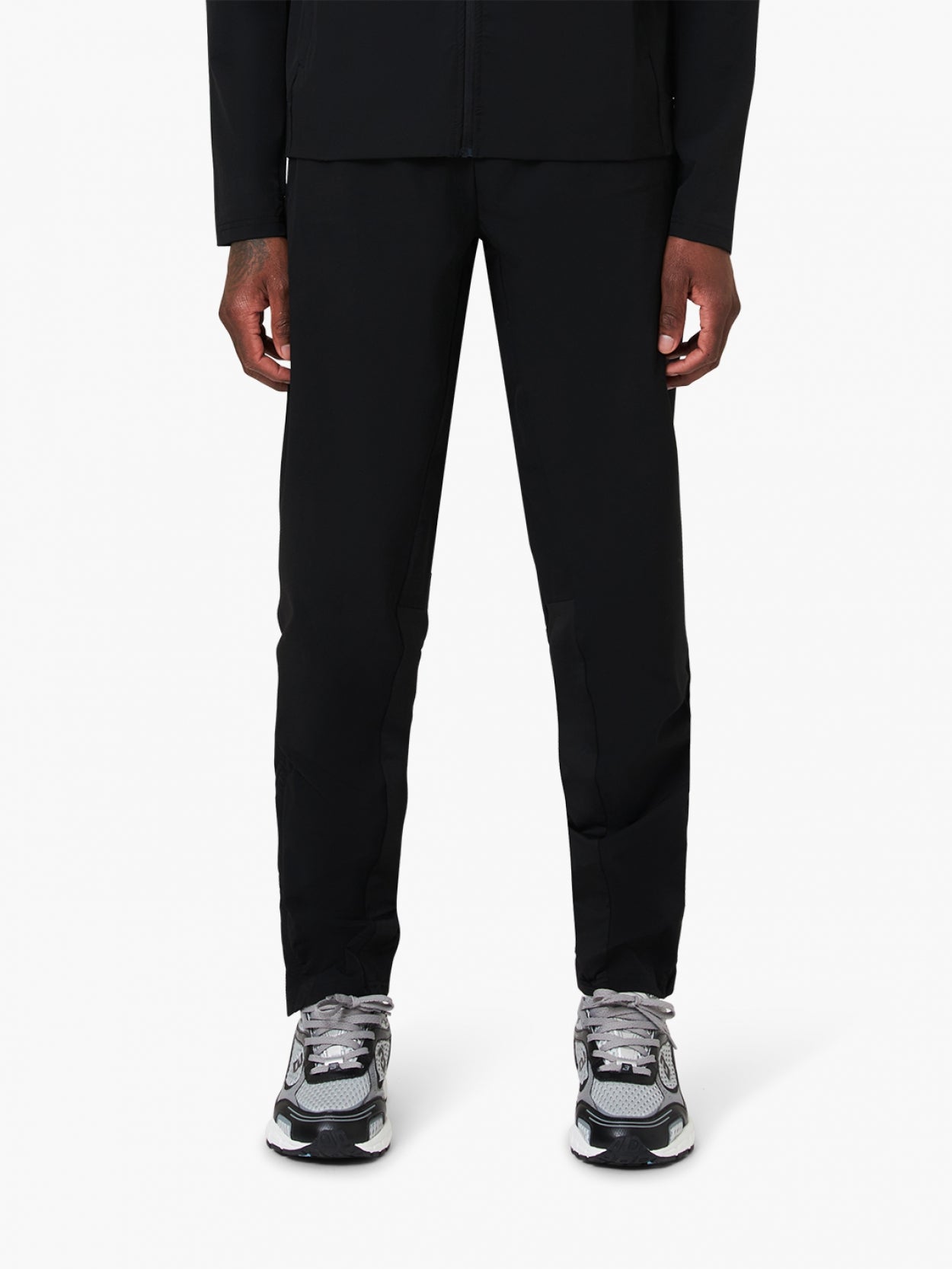PERFORMANCE + TRACKPANTS | BLACK