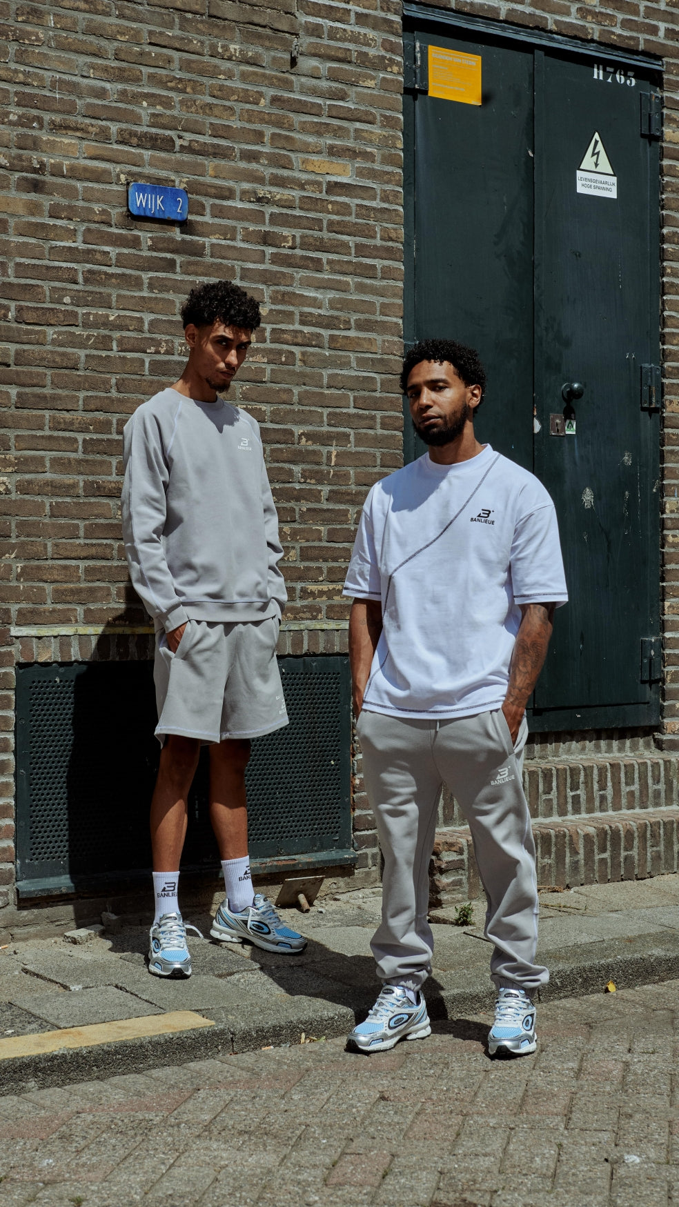 CONTRAST STITCH SWEATPANTS | ALLOY GREY / WHITE