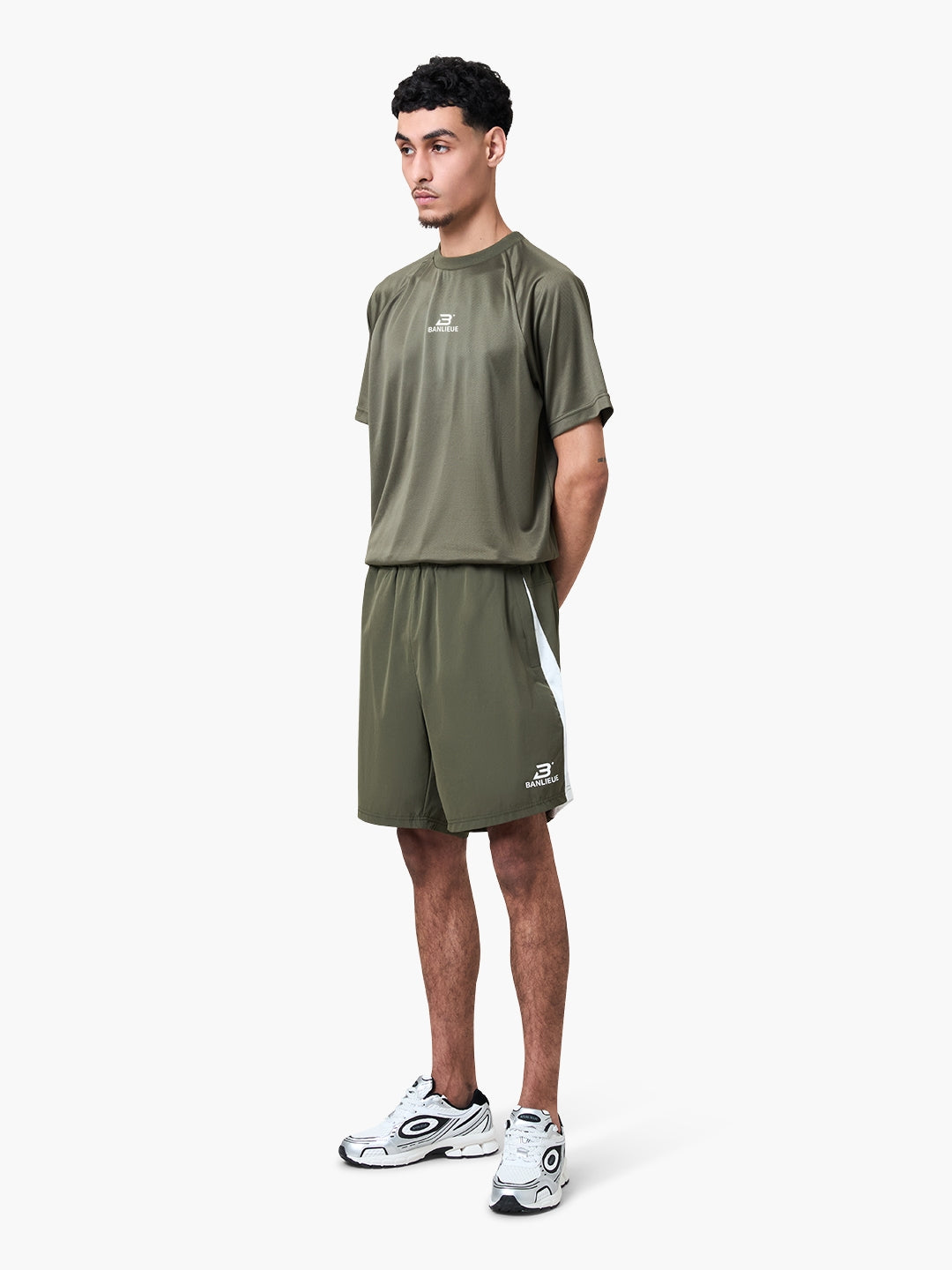 PERFORMANCE SHORTS | OLIVE
