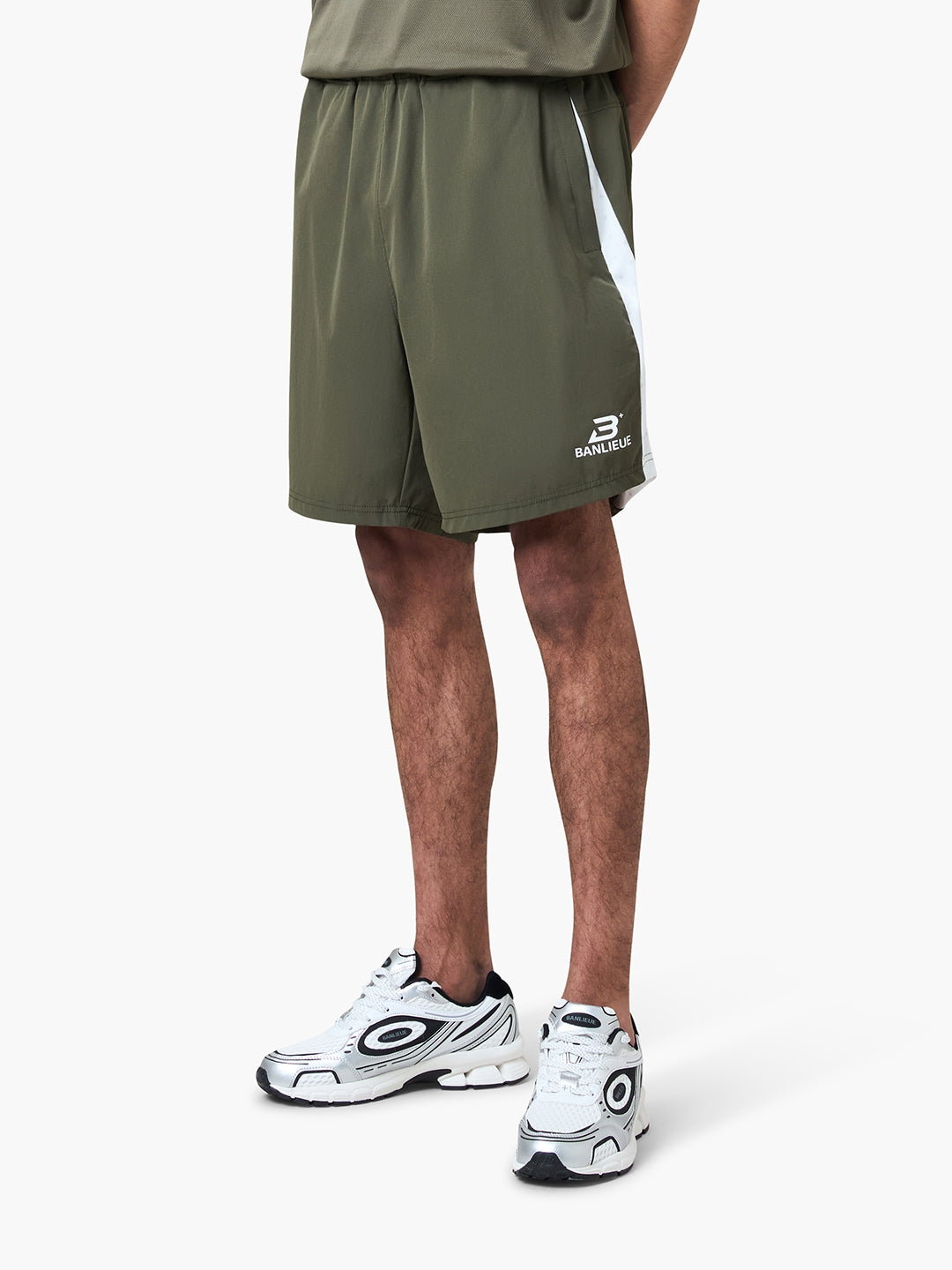 PERFORMANCE SHORTS | OLIVE
