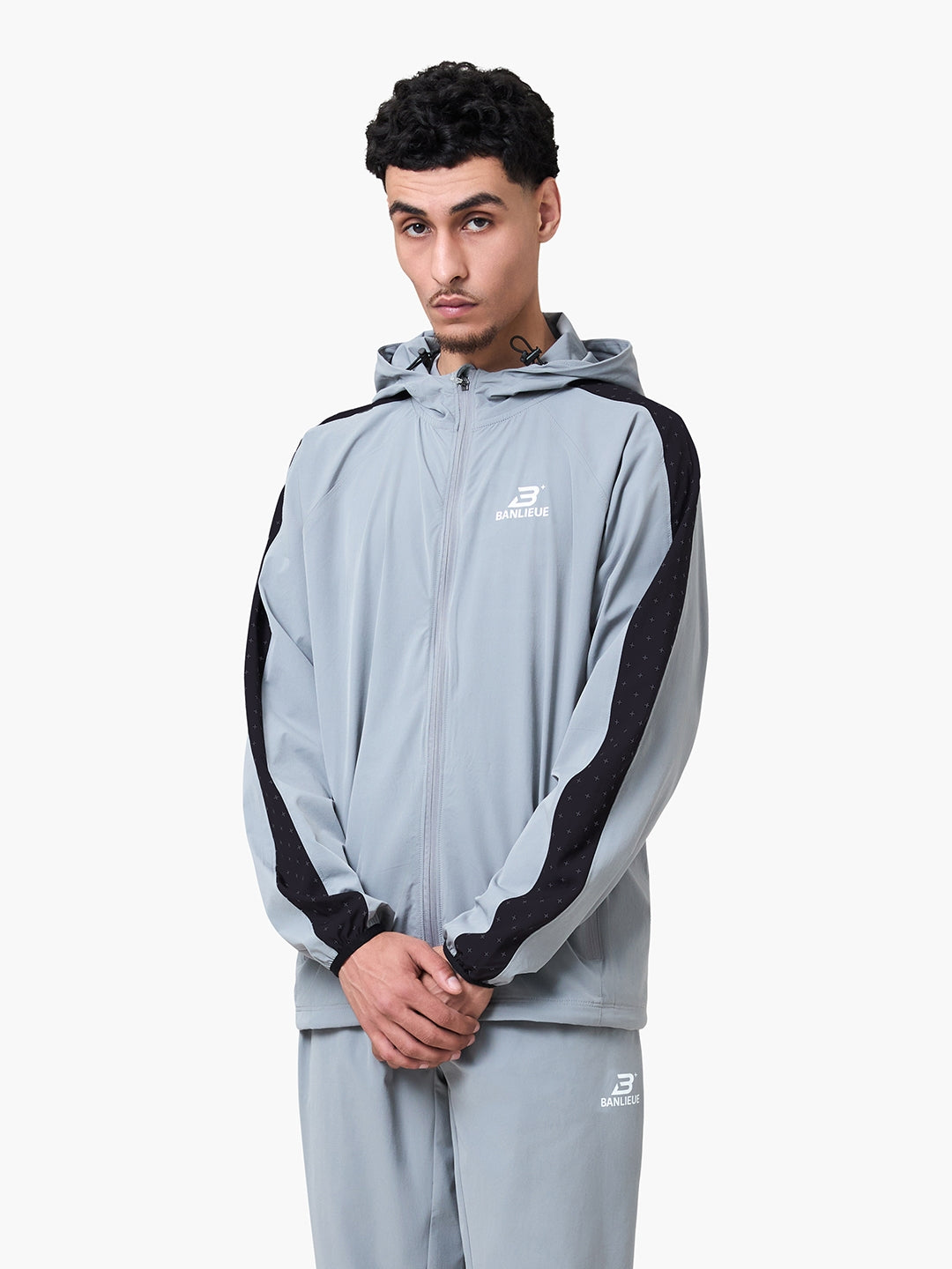 PERFORMANCE HOODED TRACKTOP | GREY