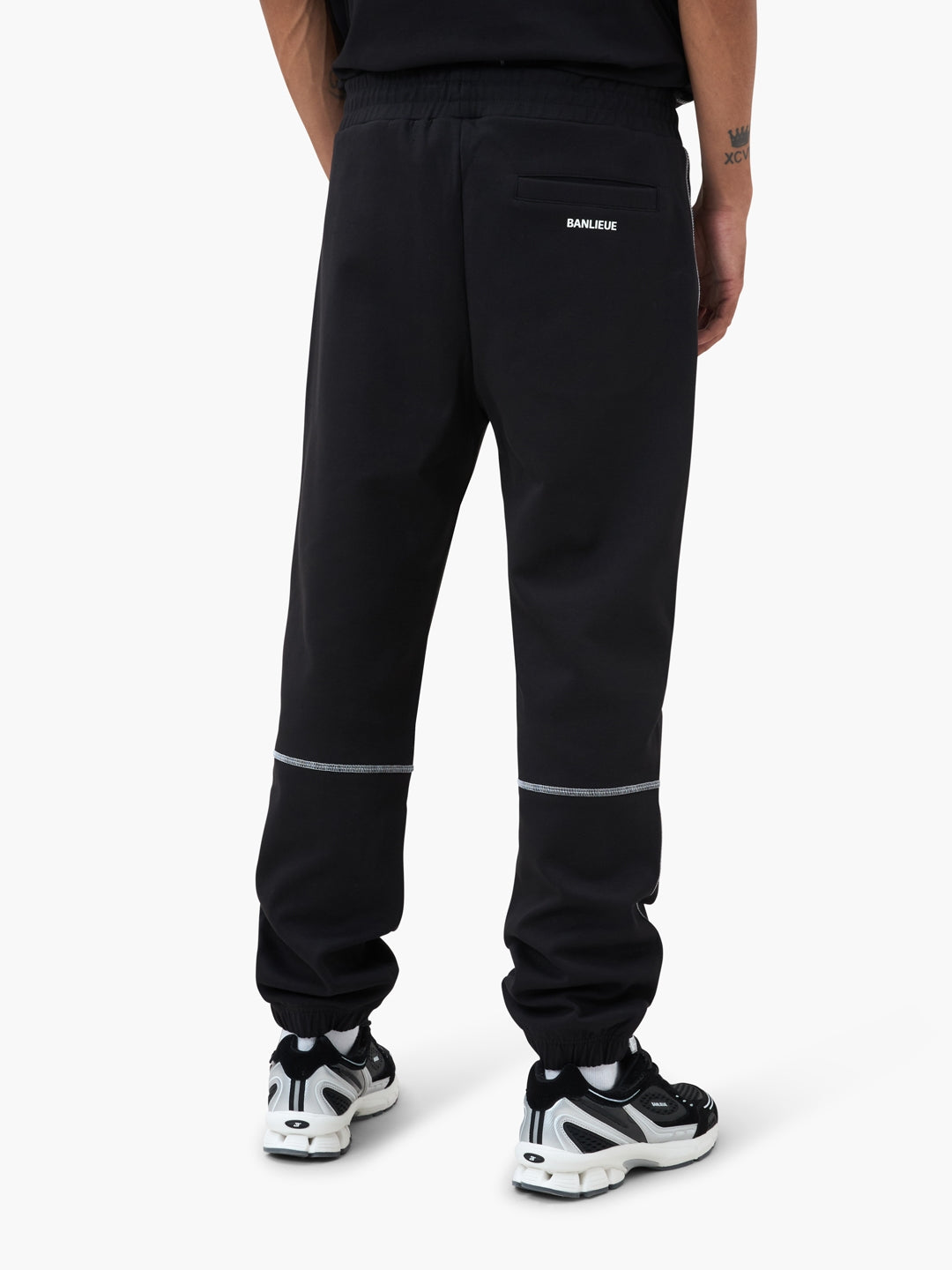 CONTRAST STITCH SWEATPANTS | BLACK / WHITE