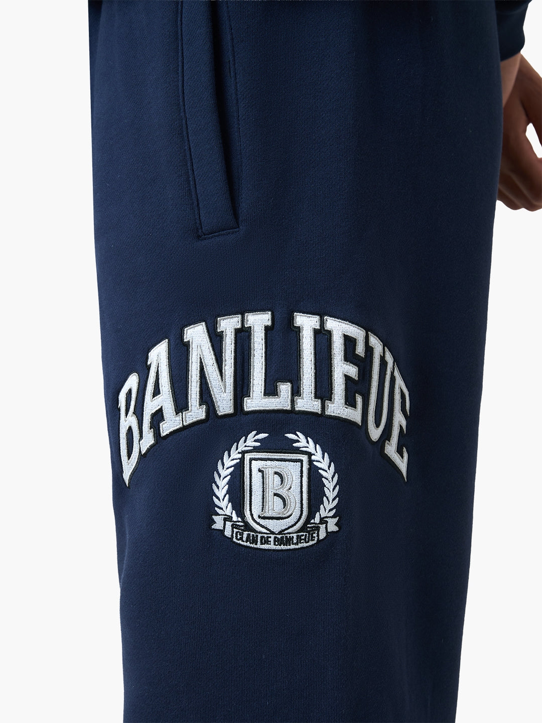 CREST SWEATPANTS | NAVY