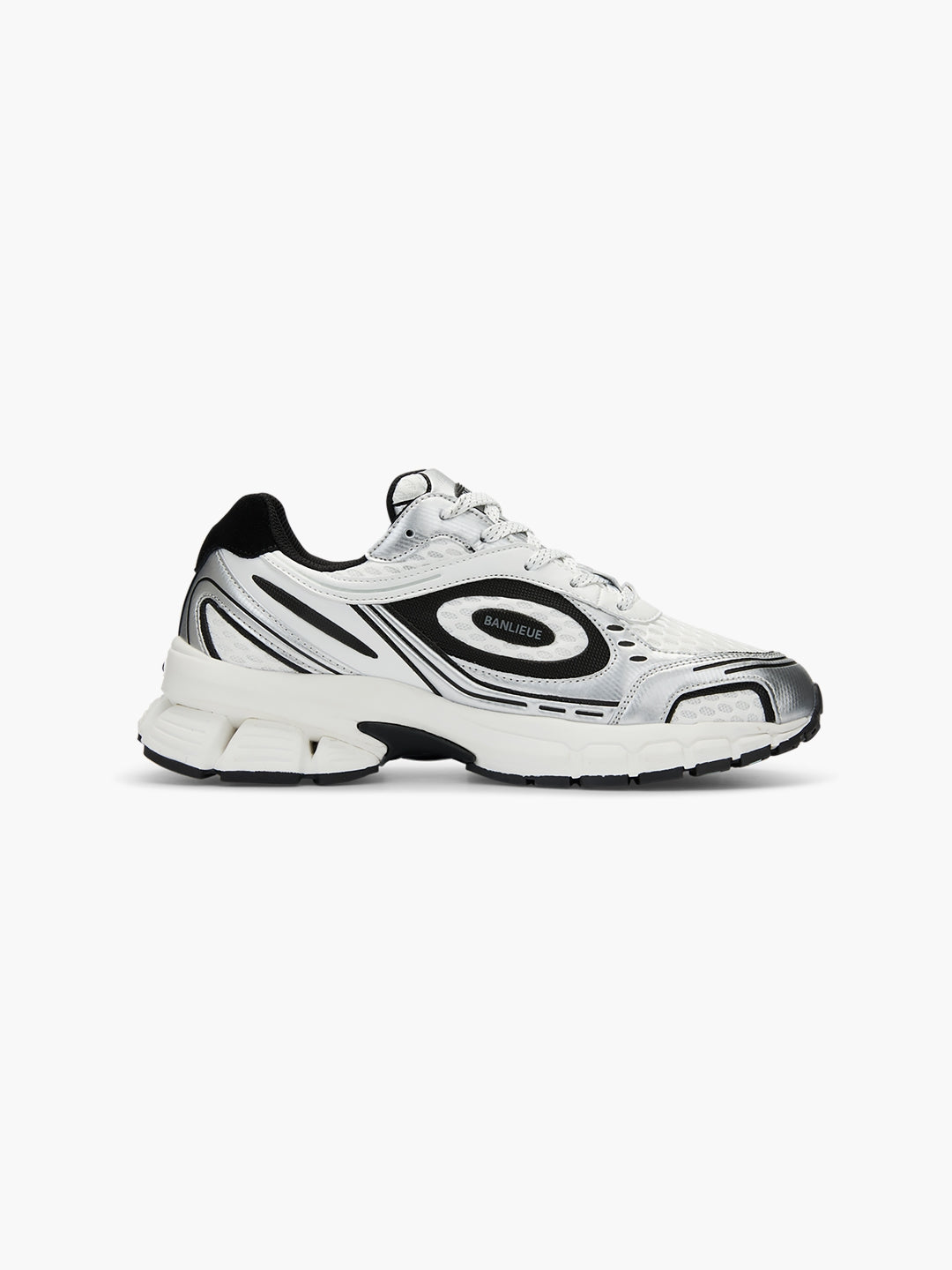 THE RUNNER+ | CORE WHITE / METALLIC SILVER / CORE BLACK